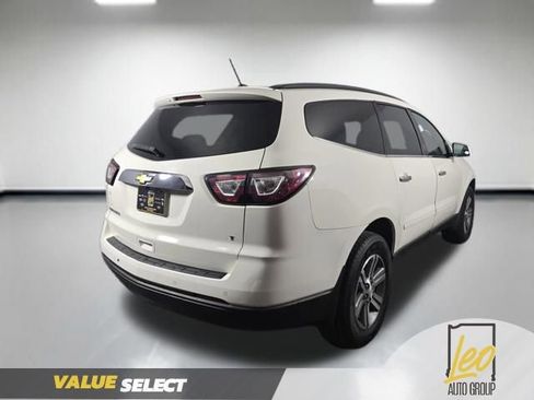 Used 2015 Chevrolet Traverse LT image 6