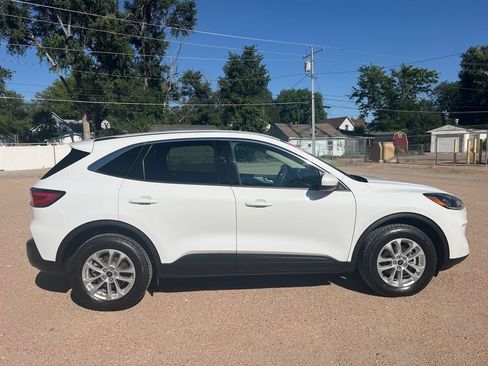 Used 2020 Ford Escape SE AWD/4WD image 7