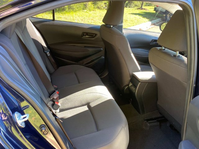 Used 2024 Toyota Corolla LE FWD image 32