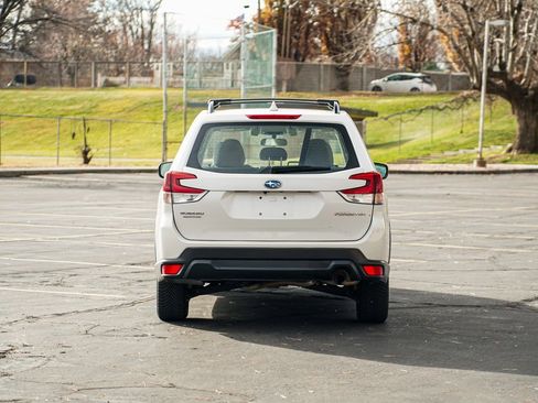 Used 2021 Subaru Forester image 6