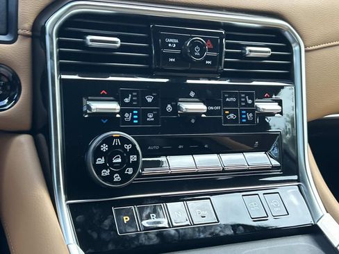 New 2026 Nissan Armada Platinum Reserve AWD/4WD image 36