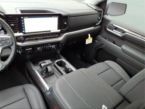 New 2026 Chevrolet Silverado 1500 LTZ w/ LTZ Premium Package image 14