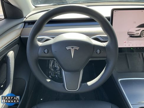 Used 2023 Tesla Model 3 Standard Range image 39