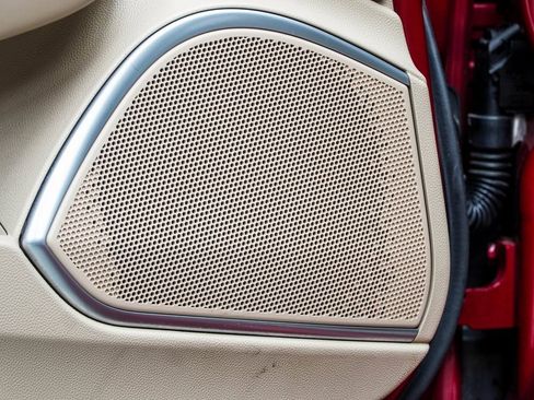 Used 2018 Alfa Romeo Giulia Ti w/ Quick Order Package 22X Lusso image 34