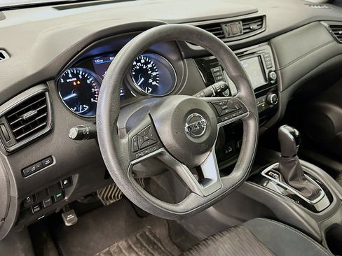 Used 2018 Nissan Rogue S AWD/4WD image 18