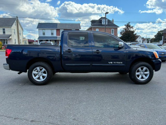 Used 2012 Nissan Titan SV w/ SV Value Truck Pkg RWD image 6