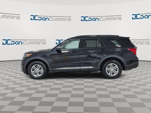 Used 2023 Ford Explorer XLT w/ Equipment Group 202A AWD/4WD image 5