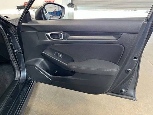 Used 2024 Honda Civic Sport image 12