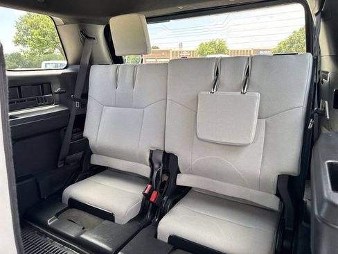 Used 2025 Toyota 4Runner SR5 RWD image 23
