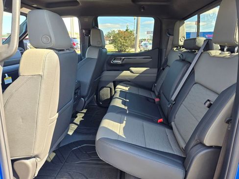 New 2026 Chevrolet Silverado 1500 ZR2 AWD/4WD image 8