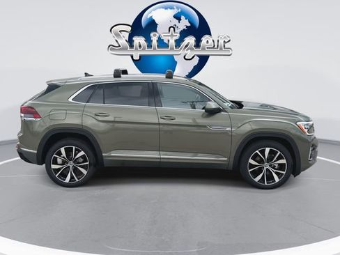 New 2026 Volkswagen Atlas Cross Sport SEL Premium R-Line AWD/4WD image 5