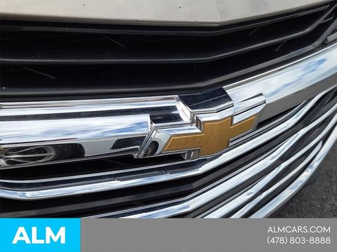 Used 2024 Chevrolet Malibu LT FWD image 24
