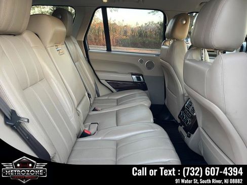 Used 2016 Land Rover Range Rover HSE AWD/4WD image 26