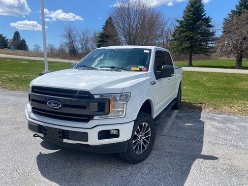 Used 2019 Ford F150 XLT w/ Equipment Group 302A Luxury AWD/4WD image 3