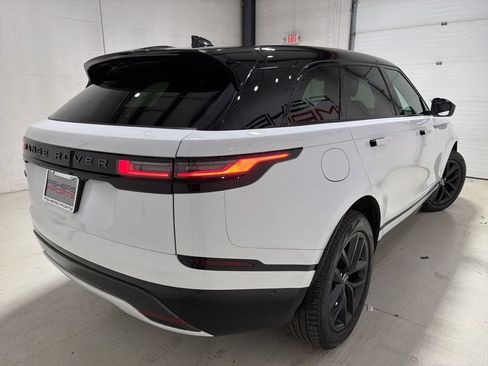 Used 2026 Land Rover Range Rover Velar Dynamic SE AWD/4WD image 4