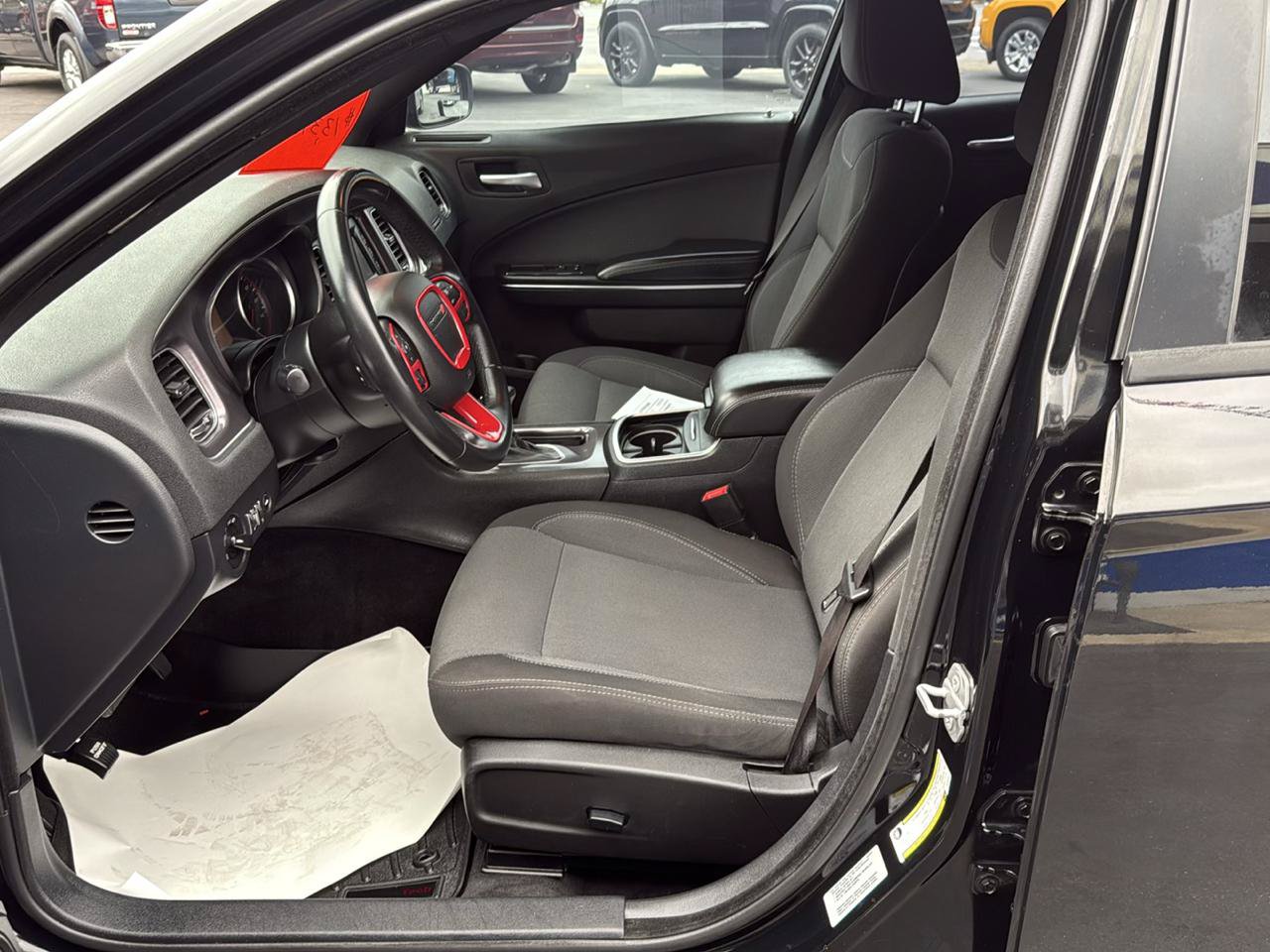Used 2015 Dodge Charger SE w/ Popular Equipment Group AWD/4WD image 9