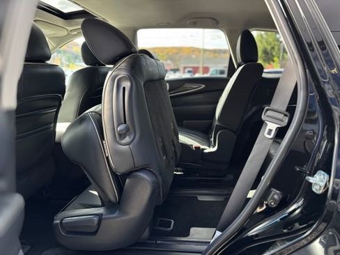 Used 2019 INFINITI QX60 Luxe w/ Essential Package image 52