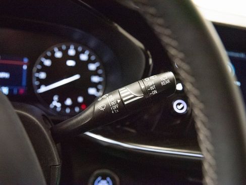 Used 2023 Buick Envision Preferred image 26