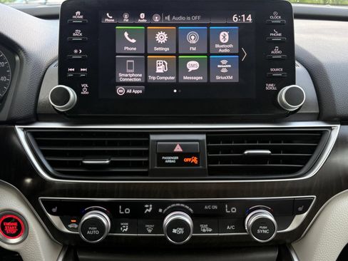 Used 2018 Honda Accord EX-L image 31