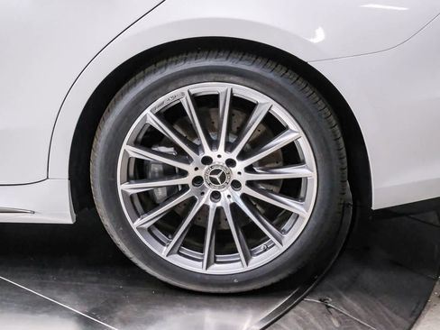 New 2025 Mercedes-Benz S 580e 4MATIC Sedan image 9