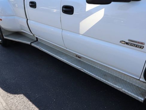 Used 2002 Chevrolet Silverado 3500 LS AWD/4WD image 20