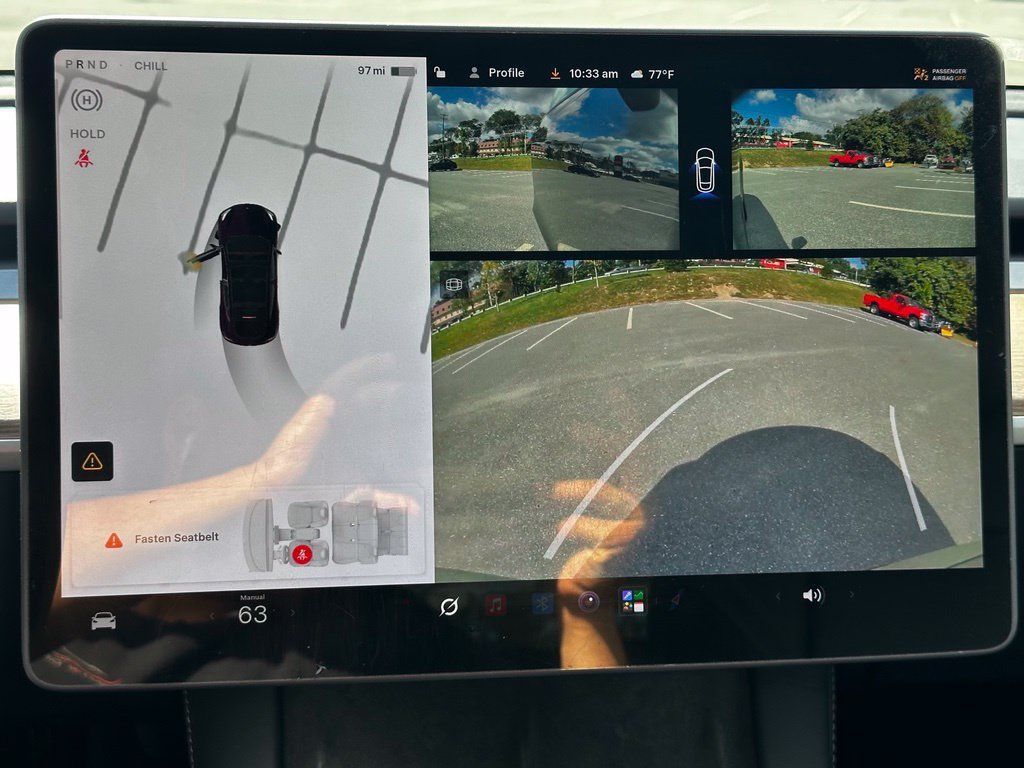 Used 2025 Tesla Model Y Long Range AWD/4WD image 16