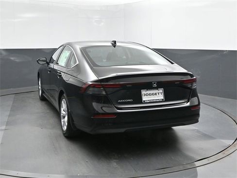 New 2025 Honda Accord LX image 8
