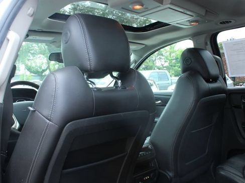 Used 2016 GMC Acadia Denali AWD/4WD image 32
