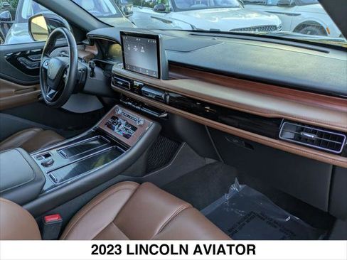 Used 2023 Lincoln Aviator Reserve w/ Equipment Group 201A image 27