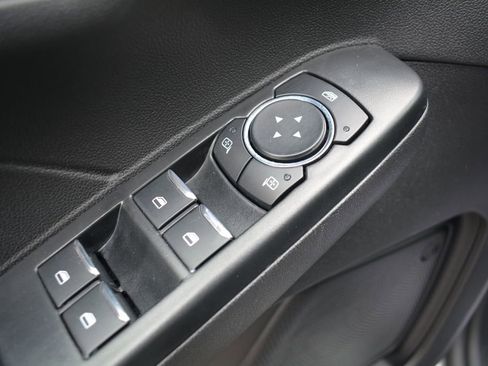 Used 2025 Ford Escape Platinum AWD/4WD image 9