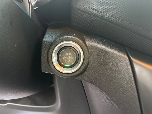Used 2021 Chevrolet TrailBlazer LT w/ Convenience Package FWD image 15