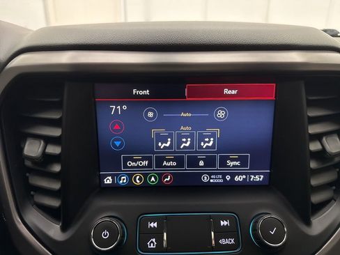 Used 2022 GMC Acadia AT4 w/ Preferred Package AWD/4WD image 38