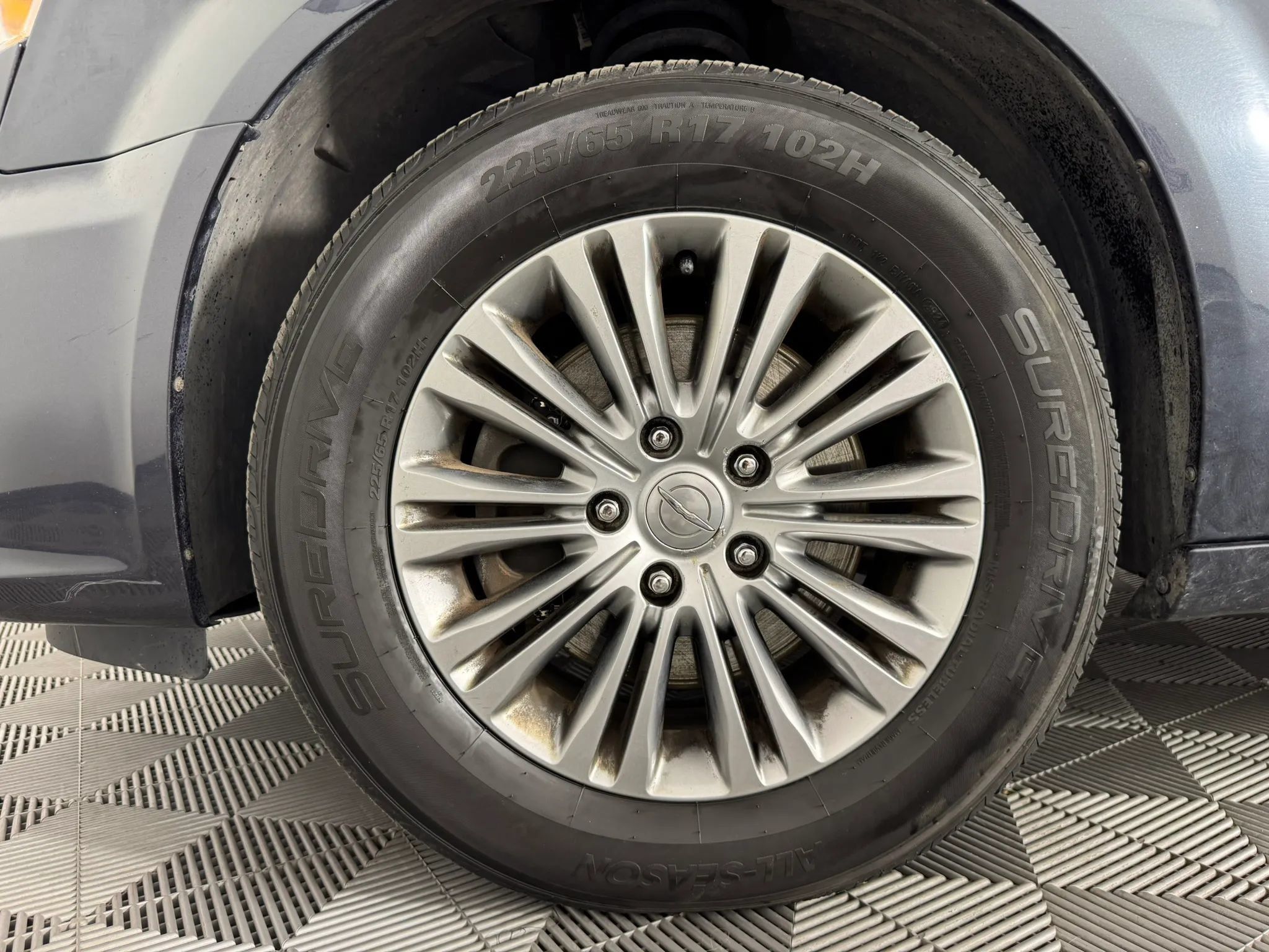 Used 2014 Chrysler Town & Country Touring-L w/ Driver Convenience Group FWD image 45