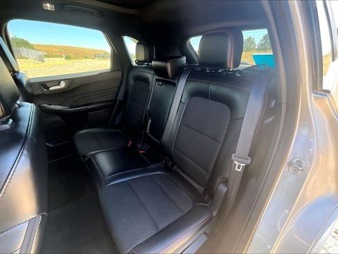 Used 2024 Ford Escape ST-Line w/ Tech Pack #1 AWD/4WD image 22
