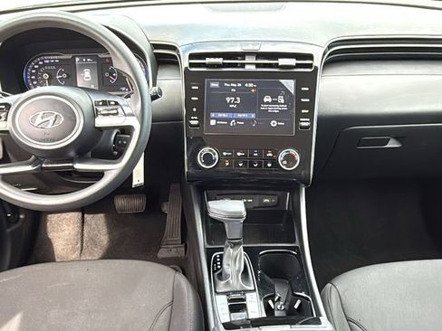 Used 2024 Hyundai Tucson SE FWD image 27