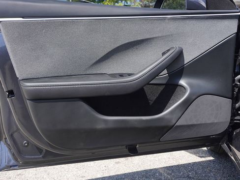 Used 2025 Tesla Model 3 Long Range RWD image 24