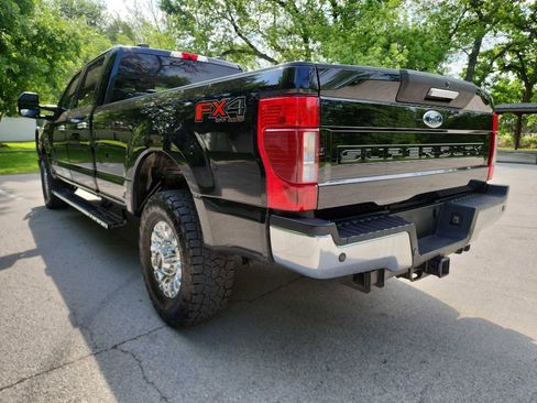 Used 2020 Ford F350 XLT w/ XLT Premium Package AWD/4WD image 6