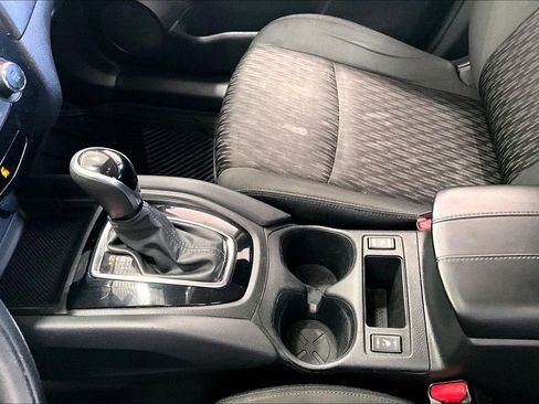Used 2020 Nissan Rogue S AWD/4WD image 18