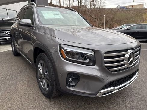 New 2026 Mercedes-Benz GLB 250 4MATIC image 7