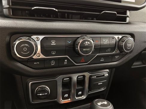 Used 2026 Jeep Wrangler Sport image 19