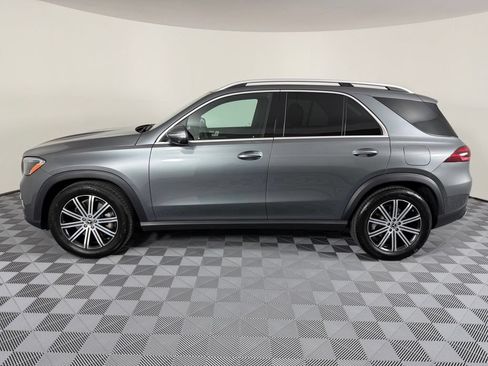 Used 2026 Mercedes-Benz GLE 450e 4MATIC image 2