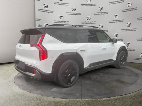 New 2026 Kia EV9 GT-Line image 5