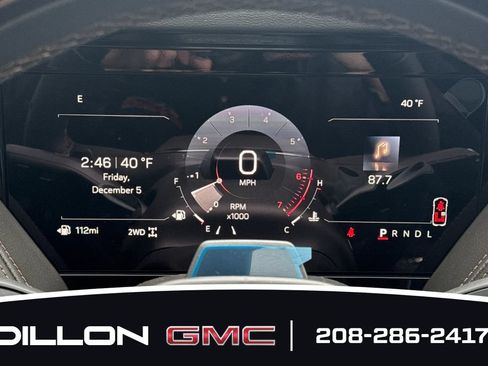 New 2026 GMC Yukon XL AT4 w/ AT4 Premium Plus Package AWD/4WD image 24