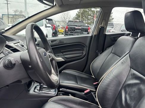 Used 2011 Ford Fiesta SES w/ 301A Rapid Spec Order Code image 12
