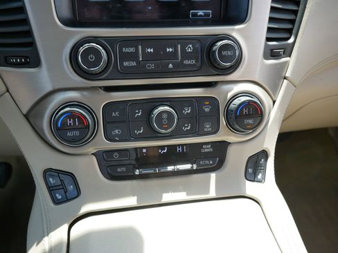 Used 2017 GMC Yukon Denali w/ Open Road Package AWD/4WD image 19