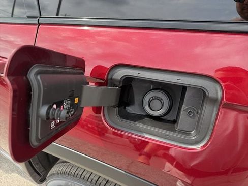 New 2026 Jeep Grand Cherokee L Limited w/ Luxury Tech Group II AWD/4WD image 9