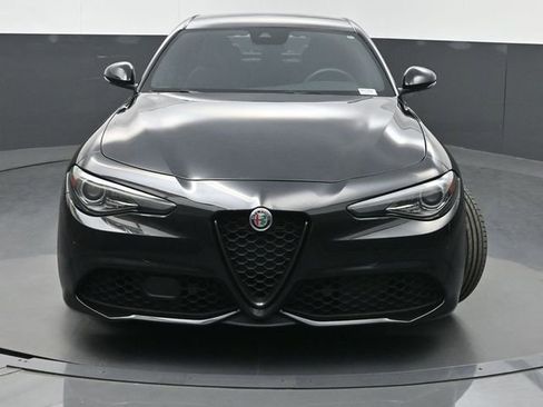 Used 2022 Alfa Romeo Giulia Veloce image 6