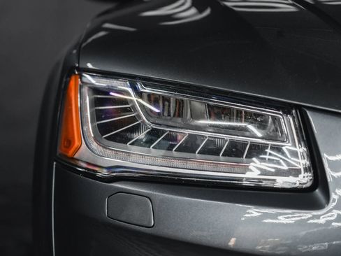 Used 2017 Audi S8 Plus AWD/4WD image 12