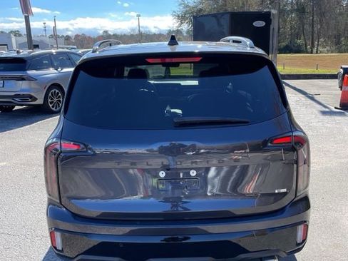 Used 2025 Kia Telluride SX X-Line image 4