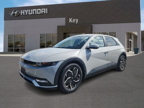 Certified 2023 Hyundai Ioniq 5 SEL AWD/4WD image 7